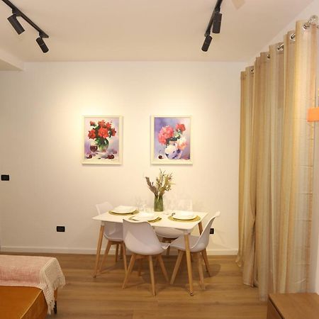 Mjolly Apartment Tirana Exterior foto