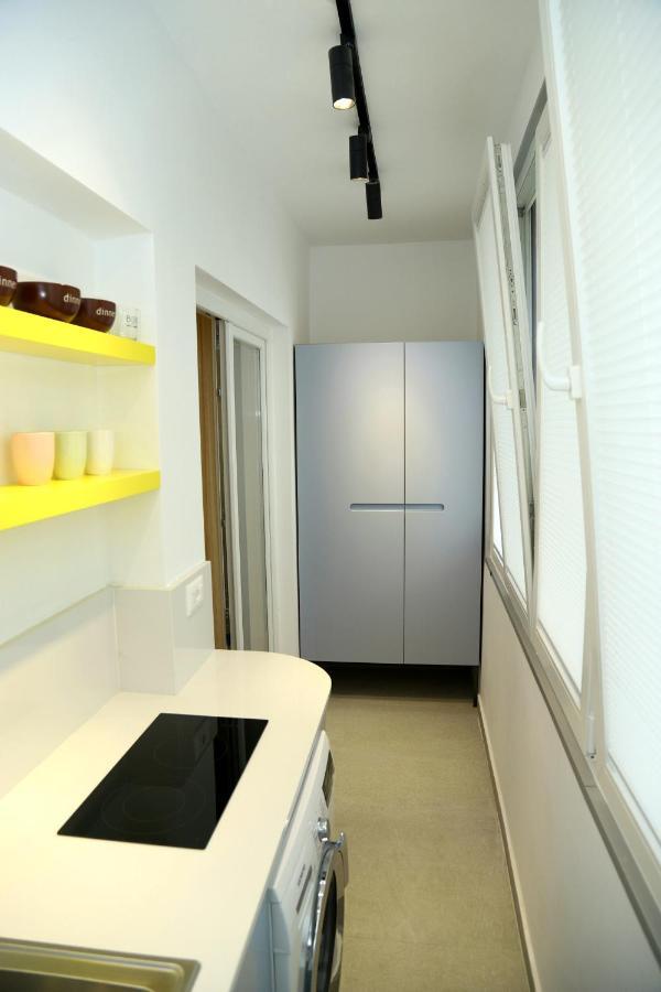 Mjolly Apartment Tirana Exterior foto